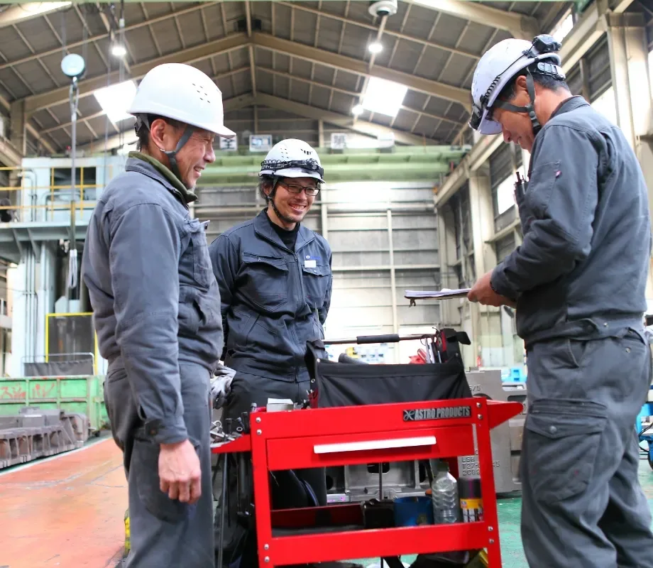 株式会社サンキョーの製造現場（プレス金型）の様子